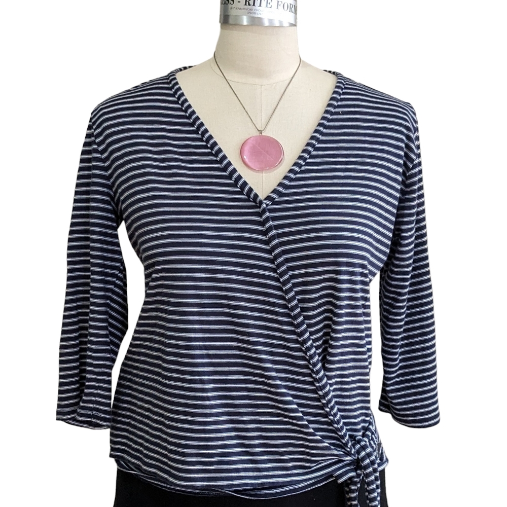 Eddie Bauer Knit Wrap Top Size Large